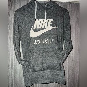 Women’s Nike Sweatshirt